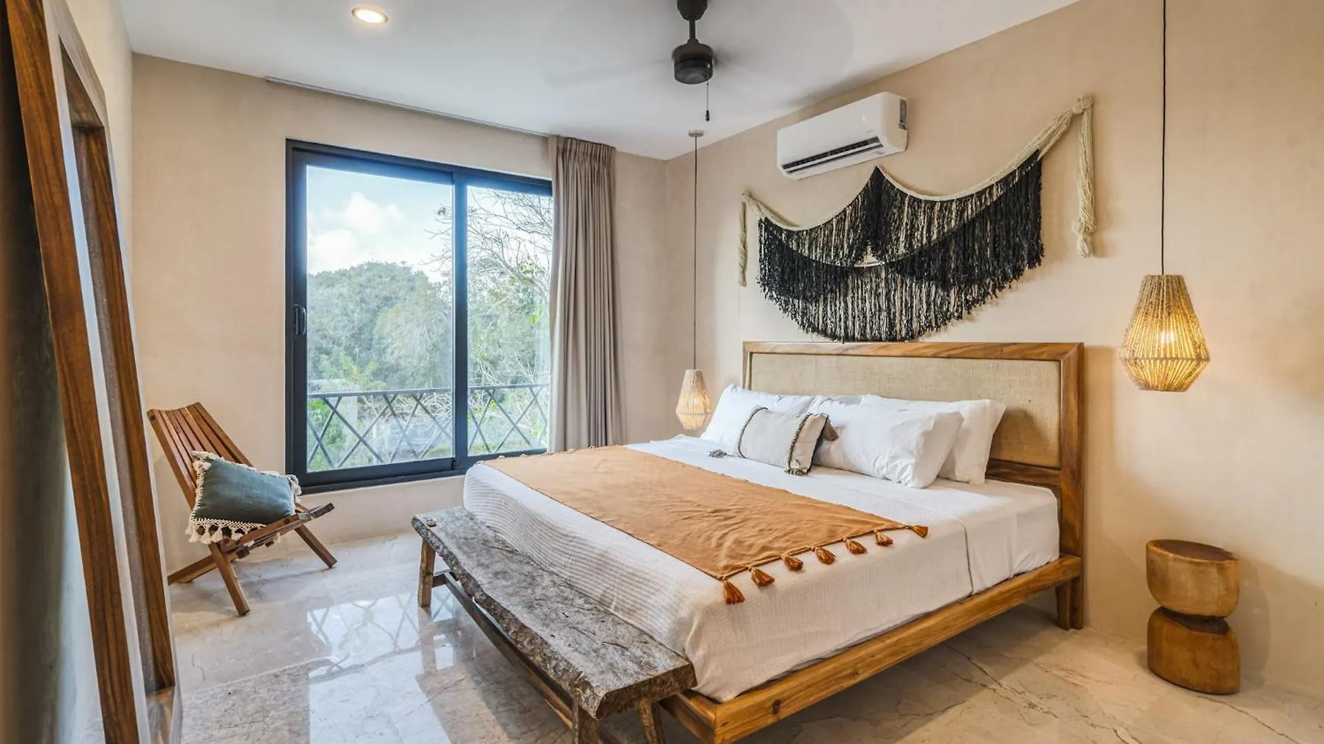 アパート トゥルム3Br Panoramic Ph W Sunset, Terrace, Private Poolアパートメント