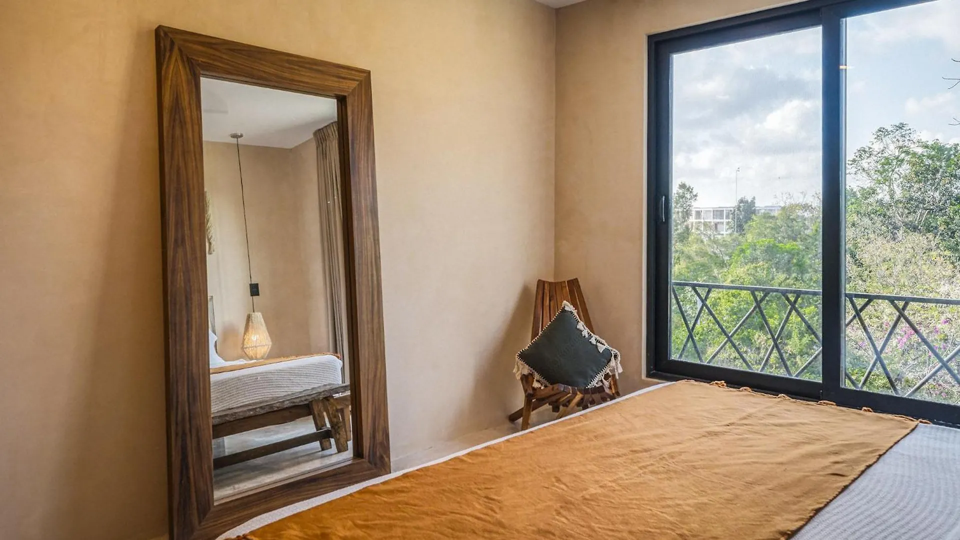 アパート トゥルム3Br Panoramic Ph W Sunset, Terrace, Private Poolアパートメント