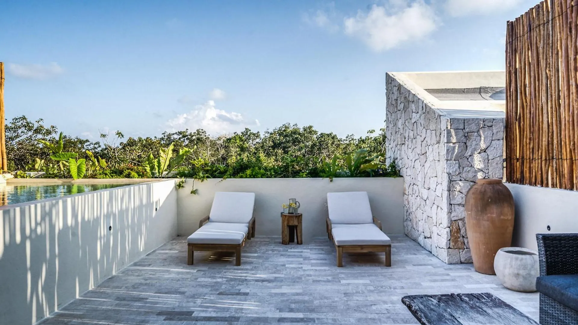 アパート トゥルム3Br Panoramic Ph W Sunset, Terrace, Private Poolアパートメント